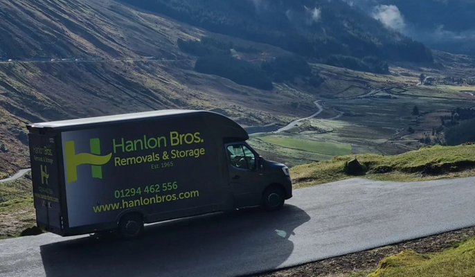 How to Pack Your Kitchen for Moving House